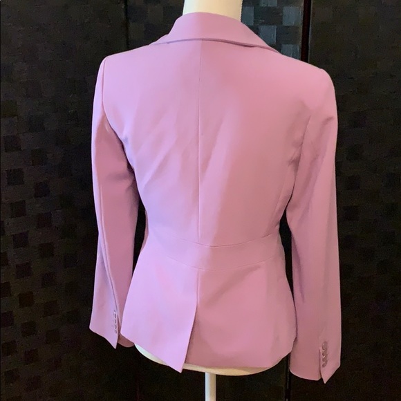 2 Button Blazer - Picture 2 of 3